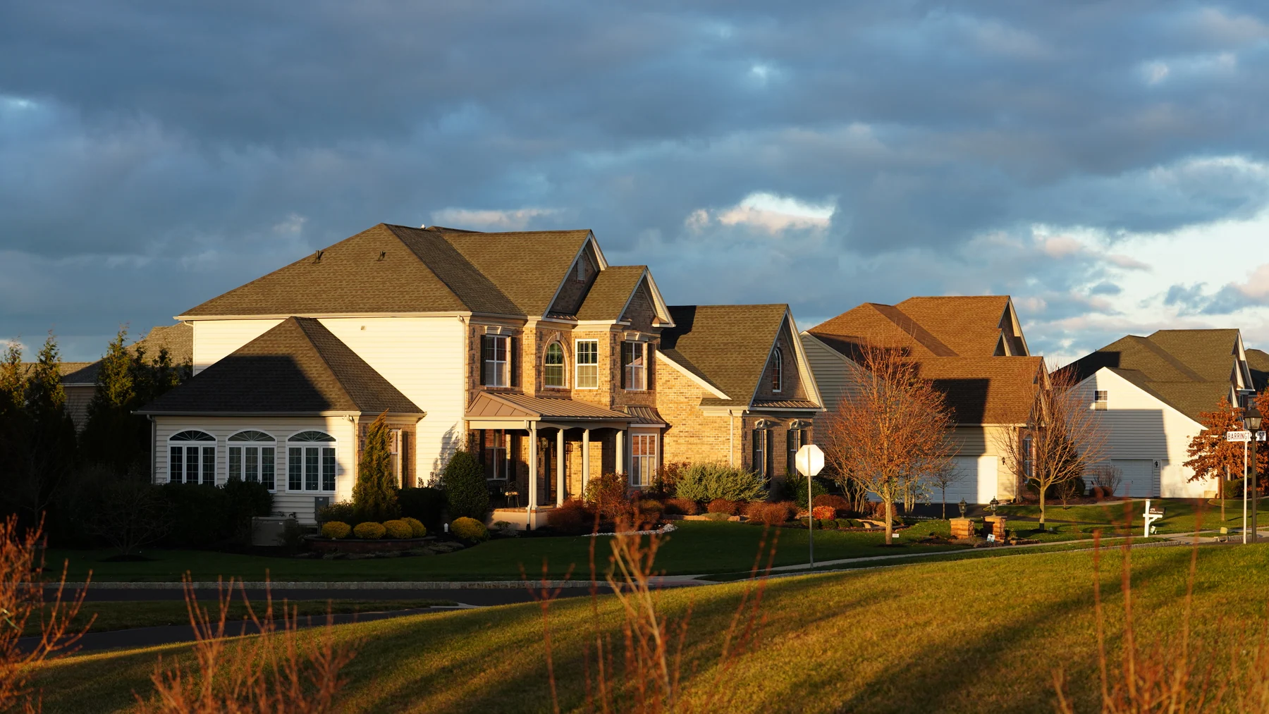 Established residential neighborhood representing Cayce, South Carolina