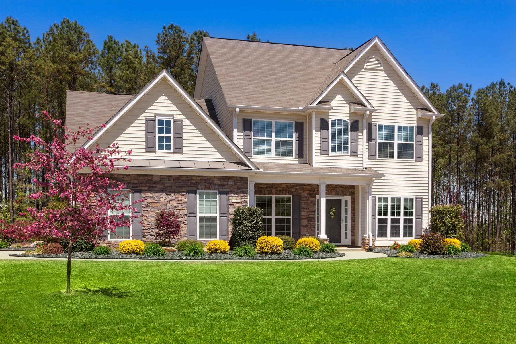 Landscaped Southern residence representing Lexington, South Carolina